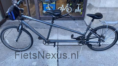 Trek T900 specificaties